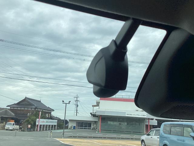 �h���C�u���R�[�_�[������f���Ɖ������L�^���Ă����h���C�u���R�[�_�[�́A���̂̍ۂɊm���ȏ؋��\�͂𔭊����Ă���܂��B