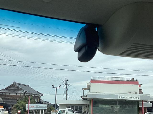 �h���C�u���R�[�_�[������f���Ɖ������L�^���Ă����h���C�u���R�[�_�[�́A���̂̍ۂɊm���ȏ؋��\�͂𔭊����Ă���܂��B