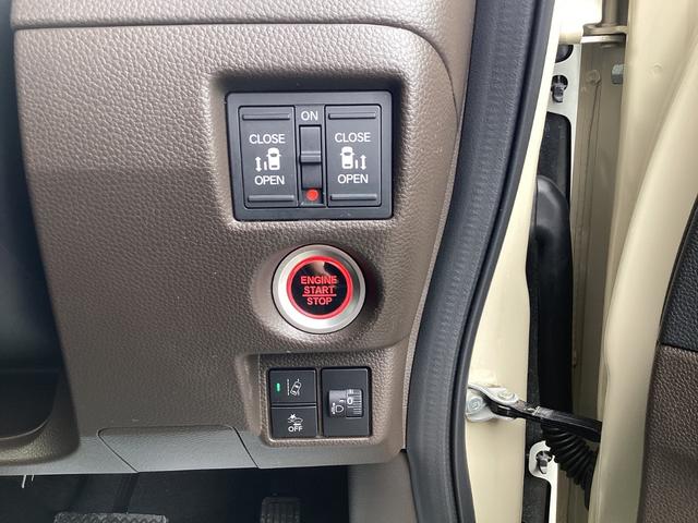 �����d���X���C�h�h�A�����I�^�]�Ȃ���ł��{�^����ŊJ�\�ł���