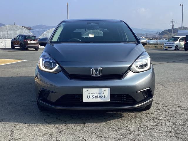 フィット ホーム　ナビゲーション　地デジ　ドラレコ前後　ＬＥＤヘッドライト　１６インチアルミホイール　電子パーキング　衝突軽減Ｂ　前後ソナー　横滑り防止装置　ＤＶＤ再生可　記録簿　アイドリングストップ　ＵＳＢ　キーレス（2枚目）