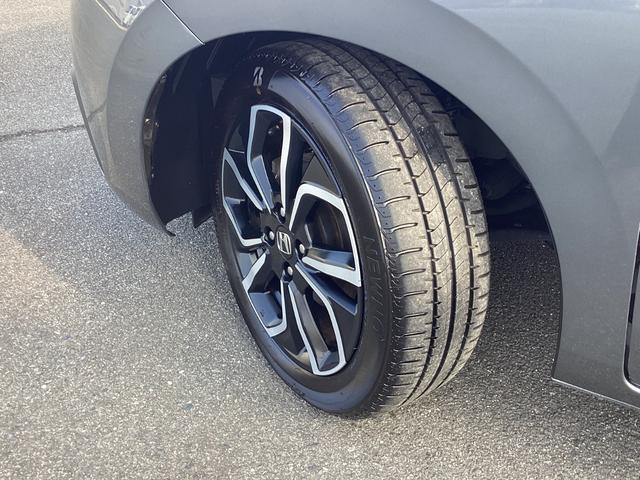 フィット ホーム　ナビゲーション　地デジ　ドラレコ前後　ＬＥＤヘッドライト　１６インチアルミホイール　電子パーキング　衝突軽減Ｂ　前後ソナー　横滑り防止装置　ＤＶＤ再生可　記録簿　アイドリングストップ　ＵＳＢ　キーレス（34枚目）