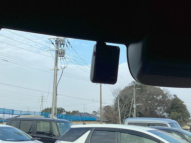 Ｎ－ＢＯＸカスタム ターボ　当社レンタＵＰ車・ナビ・前後ドラレコ・両側パワースライドドア・ＥＴＣ・リヤカメラ・ＬＥＤヘッドライト・衝突軽減ブレーキ・クルーズコントロール・スマートキー・オートエアコン・シートヒーター　シートＨ（9枚目）