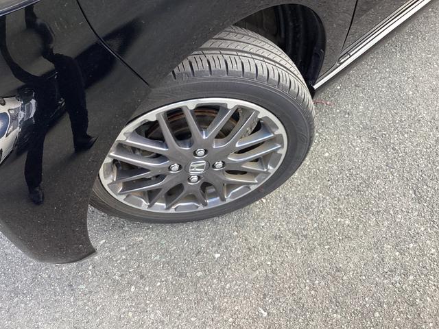 Ｎ－ＢＯＸカスタム ターボ　当社レンタＵＰ車・ナビ・前後ドラレコ・両側パワースライドドア・ＥＴＣ・リヤカメラ・ＬＥＤヘッドライト・衝突軽減ブレーキ・クルーズコントロール・スマートキー・オートエアコン・シートヒーター　シートＨ（32枚目）