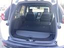 リア席を倒せばさらに広々とした空間の出来上がり！荷物もたくさん載せられますよ。