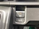 プレミアム　ディスプレイオーディオ　ＥＴＣ　ドラレコ前後　運転席シートヒーター　１４インチアルミホイール　電子パーキング　両席エアバック　ソナー　横滑り防止装置　Ｂカメラ　衝突軽減装置　サイドカーテンエアバック（31枚目）