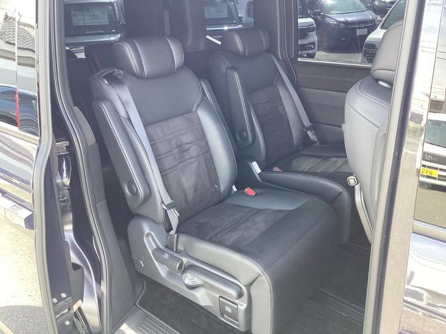 ステップワゴン e:HEVスパーダプレミアムライン ワンオーナー・11インチナビ・15インチルーフモニター・前後ドラレコ・マルチビューカメラ・パワーテールゲート・オットマンシート・BSI・オートエアコン・シートヒーター・ETC・取説・記録簿 Fセグ(25枚目)