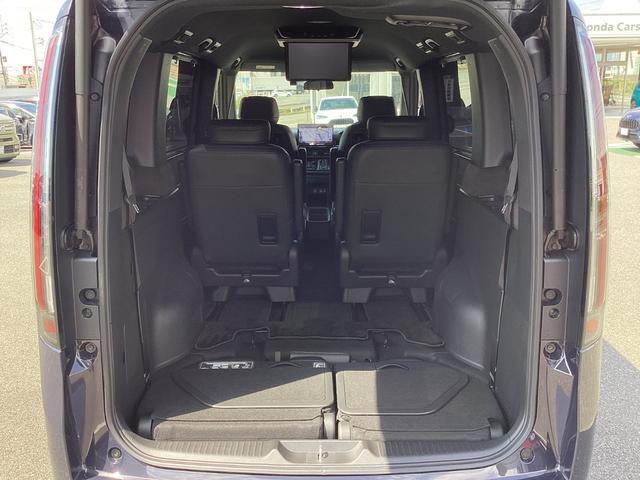 ステップワゴン e:HEVスパーダプレミアムライン ワンオーナー・11インチナビ・15インチルーフモニター・前後ドラレコ・マルチビューカメラ・パワーテールゲート・オットマンシート・BSI・オートエアコン・シートヒーター・ETC・取説・記録簿 Fセグ(28枚目)