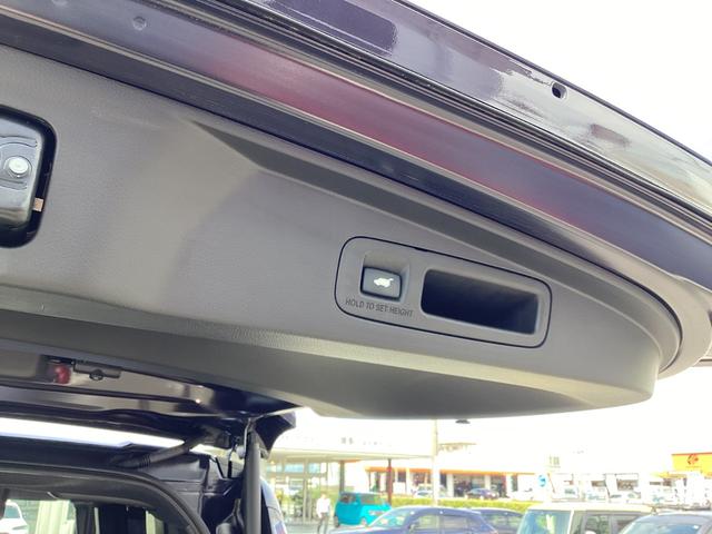 ステップワゴン e:HEVスパーダプレミアムライン ワンオーナー・11インチナビ・15インチルーフモニター・前後ドラレコ・マルチビューカメラ・パワーテールゲート・オットマンシート・BSI・オートエアコン・シートヒーター・ETC・取説・記録簿 Fセグ(29枚目)