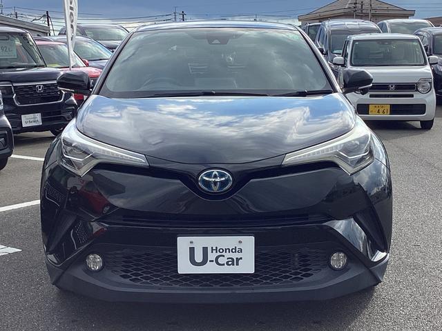 Ｃ－ＨＲ Ｇ　ワンオーナー・ナビ／ＴＶ／Ｂｌｕｅｔｏｏｔｈ接続・リアカメラ・オートエアコン・シートヒーター・ＬＥＤヘッドライト・クルーズコントロール・スマートキー　ワンオナ　アイドルストップ　ＤＶＤ再生可　禁煙車両（2枚目）