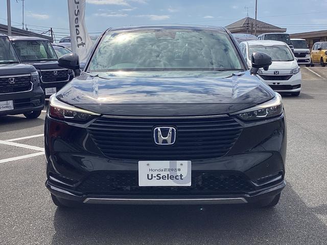 ヴェゼル ｅ：ＨＥＶＺ　ワンオーナー・ナビ・リアカメラ・パワーテールゲート・ＥＴＣ・ＬＥＤヘッドライト・衝突軽減ブレーキ・クルーズコントロール・スマートキー・　衝突回避支援ブレーキ機能　スマキ　フルオートエアコン　エアバッグ（2枚目）