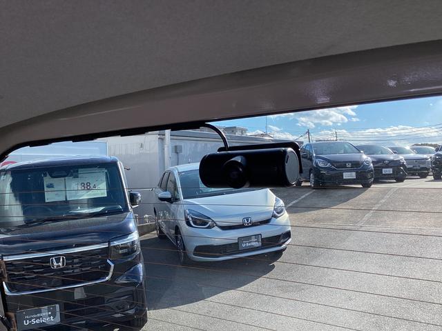 Ｎ－ＢＯＸ ファッションスタイル　当社デモカー・ナビ／ＴＶ／ＵＳＢ－Ｂｌｕｅｔｏｏｔｈ・前後３カメドラレコ・リヤカメラ・ＬＥＤヘッドライト・パワースライドドア・衝突軽減ブレーキ・クルーズコントロール・スマートキー・オートエアコン　禁煙（10枚目）