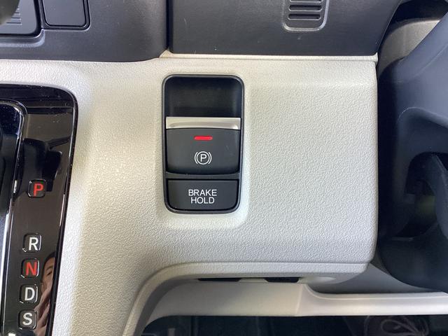 Ｎ－ＢＯＸ ファッションスタイル　当社デモカー・ナビ／ＴＶ／ＵＳＢ－Ｂｌｕｅｔｏｏｔｈ・前後３カメドラレコ・リヤカメラ・ＬＥＤヘッドライト・パワースライドドア・衝突軽減ブレーキ・クルーズコントロール・スマートキー・オートエアコン　禁煙（13枚目）