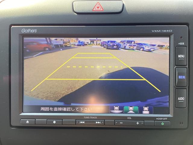 フリード Ｇ・ホンダセンシング　ワンオーナー・ナビ・リヤカメラ・ＥＴＣ・両側パワースライドドア・衝突軽減ブレーキ・クルーズコントロール・スマートキー・オートエアコン・社外ドラレコ・　Ｗ電動ドア　キーフリ　１オーナ　ＵＳＢポート　禁煙（6枚目）