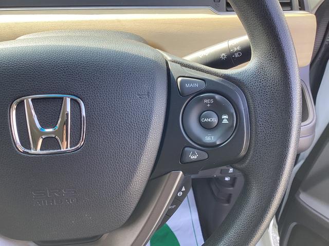 フリード Ｇ・ホンダセンシング　ワンオーナー・ナビ・リヤカメラ・ＥＴＣ・両側パワースライドドア・衝突軽減ブレーキ・クルーズコントロール・スマートキー・オートエアコン・社外ドラレコ・　Ｗ電動ドア　キーフリ　１オーナ　ＵＳＢポート　禁煙（14枚目）