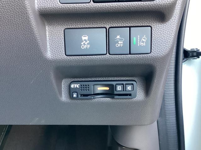 フリード Ｇ・ホンダセンシング　ワンオーナー・ナビ・リヤカメラ・ＥＴＣ・両側パワースライドドア・衝突軽減ブレーキ・クルーズコントロール・スマートキー・オートエアコン・社外ドラレコ・　Ｗ電動ドア　キーフリ　１オーナ　ＵＳＢポート　禁煙（16枚目）