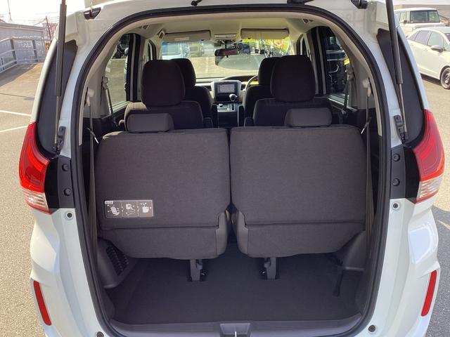 フリード Ｇ・ホンダセンシング　ワンオーナー・ナビ・リヤカメラ・ＥＴＣ・両側パワースライドドア・衝突軽減ブレーキ・クルーズコントロール・スマートキー・オートエアコン・社外ドラレコ・　Ｗ電動ドア　キーフリ　１オーナ　ＵＳＢポート　禁煙（21枚目）