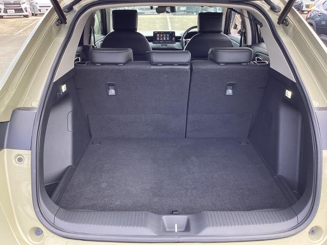 ヴェゼル ｅ：ＨＥＶＺ　ワンオーナー・ナビ・ＥＴＣ２．０・リヤカメラ・ワイヤレス充電・パワーテールゲート・ブレーキホールド・ＬＥＤヘッドライト・衝突軽減ブレーキ・クルーズコントロール・スマートキー・オートエアコン　地デジ（25枚目）