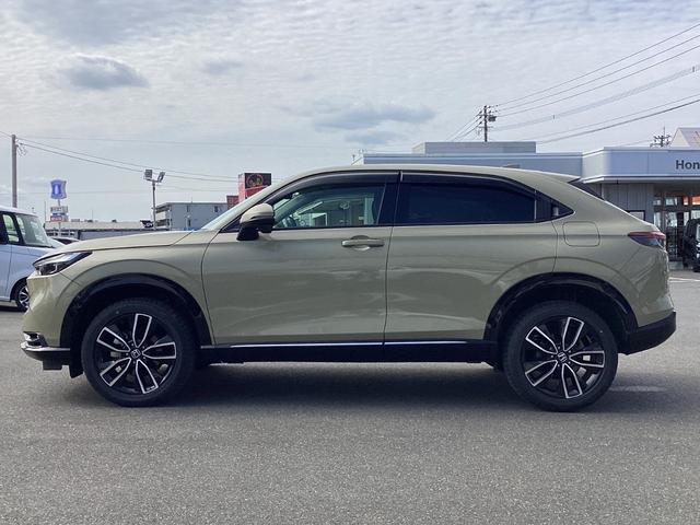 ヴェゼル ｅ：ＨＥＶＺ　ワンオーナー・ナビ・ＥＴＣ２．０・リヤカメラ・ワイヤレス充電・パワーテールゲート・ブレーキホールド・ＬＥＤヘッドライト・衝突軽減ブレーキ・クルーズコントロール・スマートキー・オートエアコン　地デジ（30枚目）