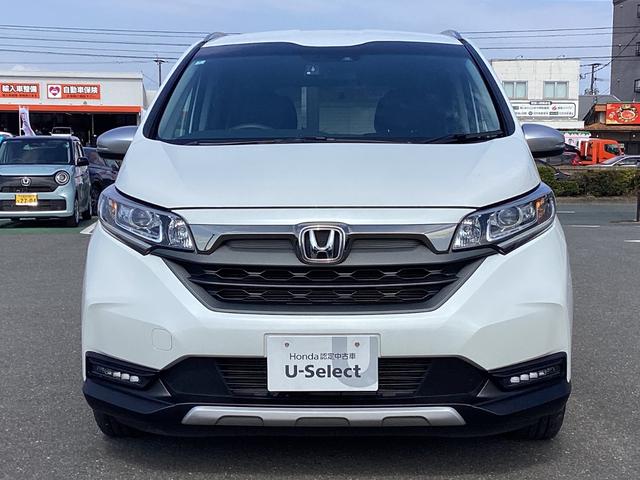 フリード クロスター　ワンオーナー・ナビ・両側パワースライドドア・リヤカメラ・ＥＴＣ・ＬＥＤヘッドライト・衝突軽減ブレーキ・クルーズコントロール・スマートキー・オートエアコン・シートヒーター　ＡＡＣ　スマキー　禁煙　Ｄレコ（2枚目）