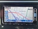 嬉しいナビ付です♪これで遠出も安心です。目的地まで連れて行ってくれます。ドライブが楽しくなりますね。