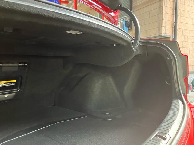 ＩＳ ＩＳ２５０　バージョンＬ　ワンオーナー　禁煙車　純正ナビ　バックカメラ　メモリー付パワーシート　シートヒーター　スマートキー　プッシュスタート　ＥＴＣ　パドルシフト　オートクルーズコントロール（21枚目）