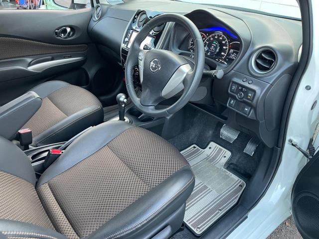 ノート メダリスト　禁煙車　衝突軽減ブレーキ　全周囲カメラ　ドライレコーダー　クリアランスソナー　ナビ地デジＢｌｕｅｔｏｏｔｈ　ＥＴＣ　フォグランプ　レインバイザー（13枚目）