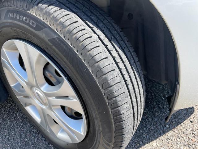 ノート メダリスト　禁煙車　衝突軽減ブレーキ　全周囲カメラ　ドライレコーダー　クリアランスソナー　ナビ地デジＢｌｕｅｔｏｏｔｈ　ＥＴＣ　フォグランプ　レインバイザー（27枚目）