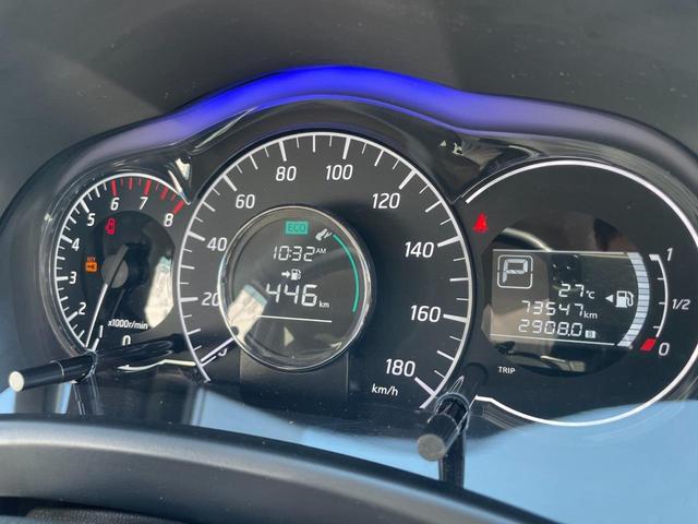 ノート メダリスト　禁煙車　衝突軽減ブレーキ　全周囲カメラ　ドライレコーダー　クリアランスソナー　ナビ地デジＢｌｕｅｔｏｏｔｈ　ＥＴＣ　フォグランプ　レインバイザー（43枚目）