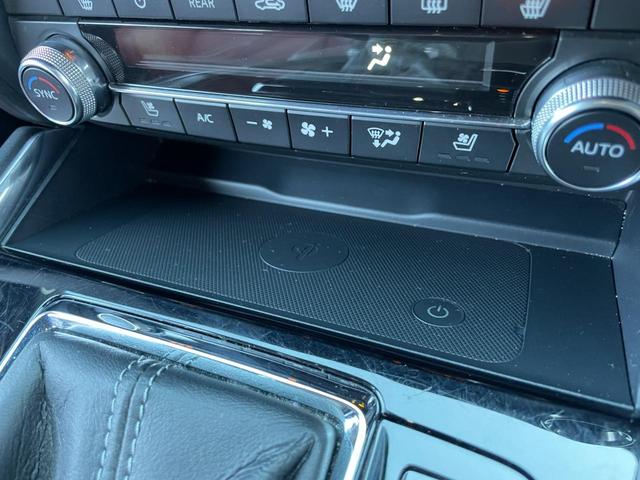 ＣＸ－８ ＸＤ　Ｌパッケージ　６人乗　フリップダウンモニター　衝突軽減ブレーキ　全周囲カメラ　革シートヒーター・クーラー　リアシートヒーター　前後ドラレコ　クリアランスソナー　ＢＯＳＥサウンド　パワーゲート　ＥＴＣ　置くだけ充電（29枚目）
