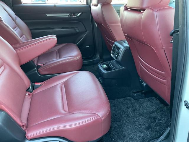 ＣＸ－８ ＸＤ　Ｌパッケージ　６人乗　フリップダウンモニター　衝突軽減ブレーキ　全周囲カメラ　革シートヒーター・クーラー　リアシートヒーター　前後ドラレコ　クリアランスソナー　ＢＯＳＥサウンド　パワーゲート　ＥＴＣ　置くだけ充電（34枚目）