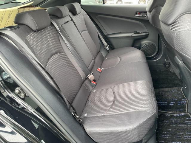 プリウス Ｓ　ＲＳＲ車高調　サンルーフ　９インチナビＢｌｕｅｔｏｏｔｈ地デジ　バックカメラ　セーフティセンス　１００Ｖ電源　２．０ＥＴＣ（13枚目）