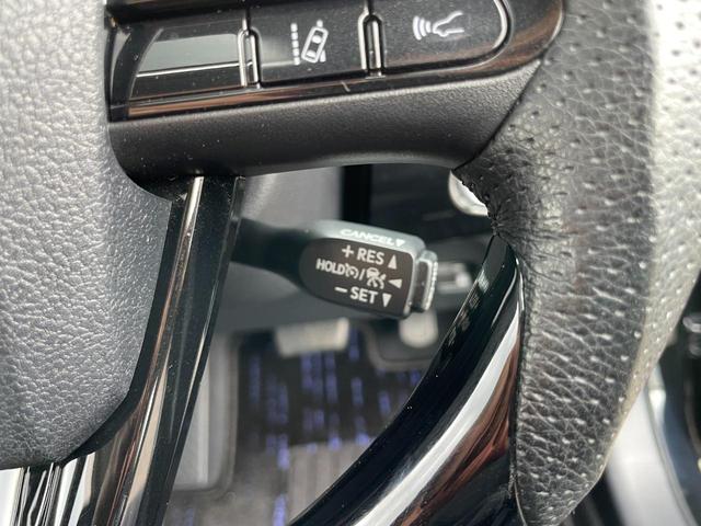 プリウス Ｓ　ＲＳＲ車高調　サンルーフ　９インチナビＢｌｕｅｔｏｏｔｈ地デジ　バックカメラ　セーフティセンス　１００Ｖ電源　２．０ＥＴＣ（39枚目）