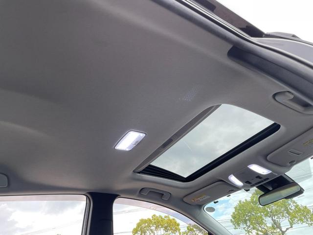 プリウス Ｓ　ＲＳＲ車高調　サンルーフ　９インチナビＢｌｕｅｔｏｏｔｈ地デジ　バックカメラ　セーフティセンス　１００Ｖ電源　２．０ＥＴＣ（52枚目）