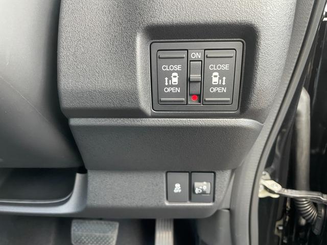 Ｎ－ＢＯＸカスタム ベースグレード　両側電動ドア　ホンダセンシング　アダプティブクルーズ　ＬＥＤヘッド　クリアランスソナー　レーンキープ　スマートキー　オートエアコン　オートマチックハイビーム　誤発進抑制機能　先行車発進お知らせ（2枚目）