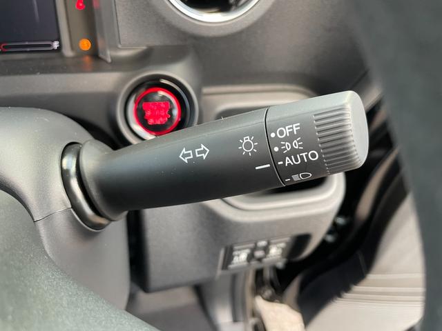 Ｎ－ＢＯＸカスタム ベースグレード　両側電動ドア　ホンダセンシング　アダプティブクルーズ　ＬＥＤヘッド　クリアランスソナー　レーンキープ　スマートキー　オートエアコン　オートマチックハイビーム　誤発進抑制機能　先行車発進お知らせ（44枚目）