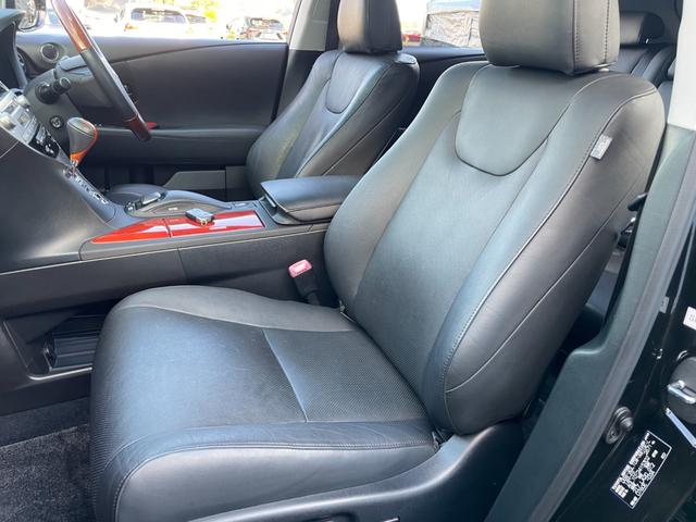 ＲＸ ＲＸ２７０　バージョンＬ　禁煙車　サンルーフ　黒革シートエアコン・ヒーター　ナビ地デジ　オートクルーズ　パワーバックドア　１００Ｖ電源　クリアランスソナー　ＥＴＣ　スマートキー（44枚目）