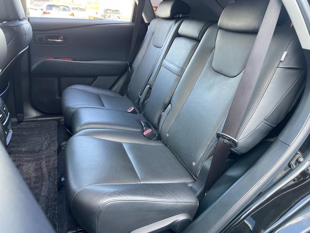 ＲＸ ＲＸ２７０　バージョンＬ　禁煙車　サンルーフ　黒革シートエアコン・ヒーター　ナビ地デジ　オートクルーズ　パワーバックドア　１００Ｖ電源　クリアランスソナー　ＥＴＣ　スマートキー（46枚目）