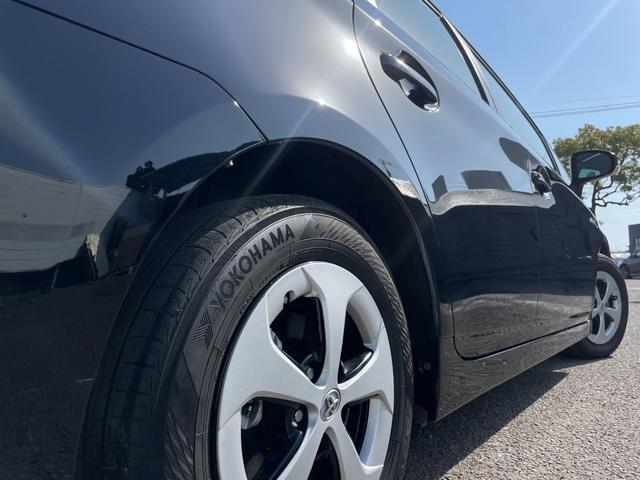 プリウス G サンルーフ レーダークルーズ ハーフレザーシート ビルトインETC ナビ地デジ Bluetooth バックカメラ フォグライト クリアランスソナー スペアキー スペアタイヤ(35枚目)