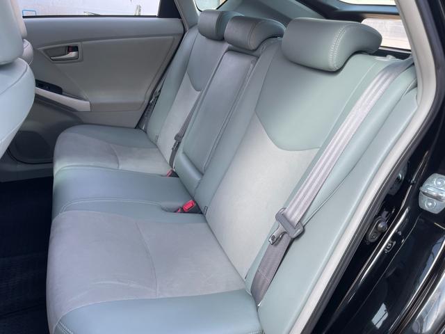 プリウス G サンルーフ レーダークルーズ ハーフレザーシート ビルトインETC ナビ地デジ Bluetooth バックカメラ フォグライト クリアランスソナー スペアキー スペアタイヤ(50枚目)