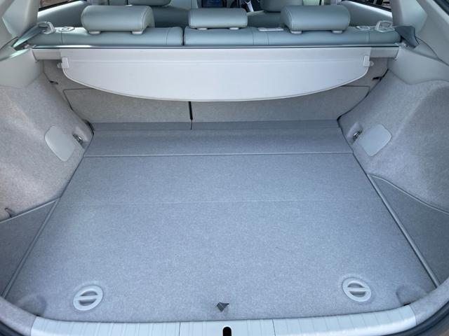 プリウス G サンルーフ レーダークルーズ ハーフレザーシート ビルトインETC ナビ地デジ Bluetooth バックカメラ フォグライト クリアランスソナー スペアキー スペアタイヤ(52枚目)