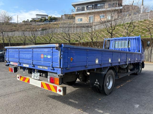 ファイター 4t平ボディ●最大積載量3450kg●マニュアル6速●バックモニター●ETC●荷台内長さ620cm×幅235cm(5枚目)