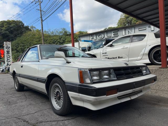 レパードTR-X ターボ SGX ●型式/E-PF30●排気量/1990cc●乗車定員/5人●2ドア●L20エンジン●純正フロアマット(30枚目)