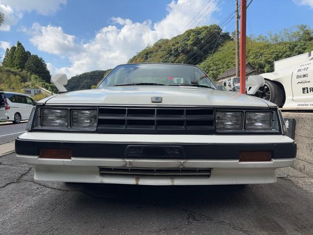 レパードTR-X ターボ SGX ●型式/E-PF30●排気量/1990cc●乗車定員/5人●2ドア●L20エンジン●純正フロアマット(31枚目)