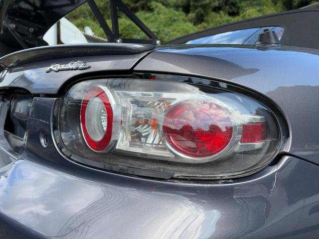 ロードスター ３ｒｄジェネレーションリミテッド　ＲＳ●型式ＣＢＡ－ＮＣＥＣ●ＬＥＯＮＩＳホイール●ＭＯＭＯステアリング（23枚目）