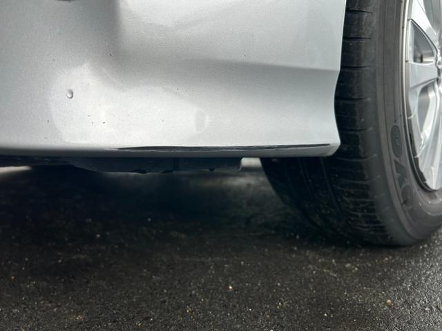 プリウス Ｓ　後期型　ナビ　ＴＶ　Ｂｌｕｅｔｏｏｔｈ　バックカメラ　ＥＴＣ　ドラレコ　衝突軽減ブレーキ　車線逸脱抑制　車速追従クルーズコントロール　ＬＥＤヘッドライト＆オートハイビーム　ＬＥＤフロントフォグライト（43枚目）