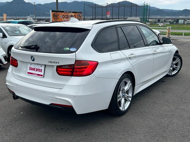３シリーズ ３２０ｉツーリング　Ｍスポーツ　衝突軽減ブレーキ　車線逸脱警報　Ｍスポエアロ　１８インチＡＷ　電動バッグドア　ナビ　Ｂｌｕｅｔｏｏｔｈオーディオ　バックカメラ　クリアランスソナー　スマートキー　パワーシート　タイミングチェーン駆動（6枚目）