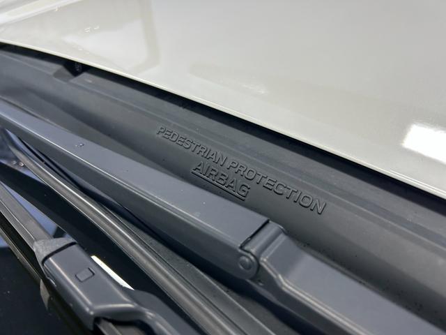 インプレッサスポーツ ２．０ｉ－Ｓアイサイト　衝突軽減ブレーキ　車線逸脱抑制　ＬＥＤオートハイビーム　ＢＳＭ　８インチナビ　Ｂｌｕｅｔｏｏｔｈ　ＨＤＭＩ接続　バックカメラ　スマートキー　ＥＴＣ２．０　パワーシート　パドルシフト　タイミングチェーン（16枚目）