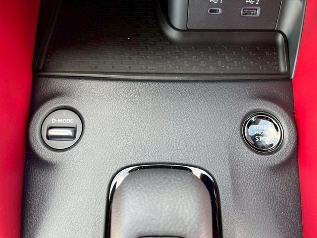 フェアレディＺ バージョンＳＴ　９ＡＴ／先進運転支援技術／ＮｉｓｓａｎＣｏｎｎｅｃｔナビ／ＢＯＳＥサウンド／禁煙車／ワンオーナー（27枚目）
