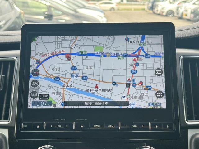 デリカＤ：５ オールブラックスエディション　１０型ナビ／マルチアラウンドモニター／禁煙車／ｅ－アシスト／両側パワースライドドア／パワーバックドア／シートヒーター（前席）／パワーシート（運転席）／ブラインドスポットモニター（18枚目）