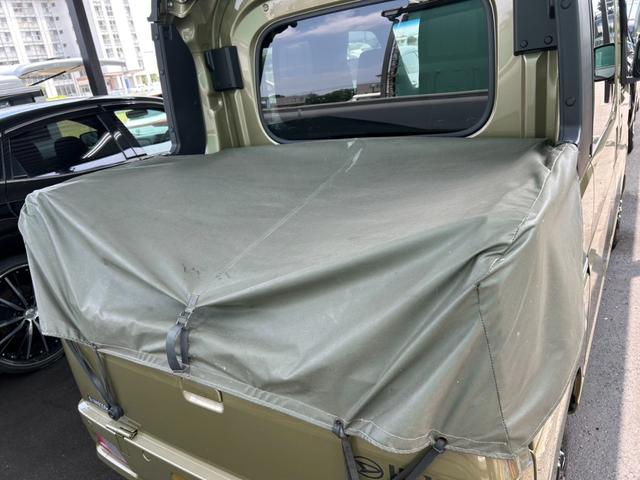 ハイゼットカーゴ デッキバンＧ　衝突軽減ブレーキ　車線逸脱抑制　ＬＥＤオートハイビーム　社外ＡＷ　Ｍ／Ｔタイヤ　スマートミラー　バックカメラ　Ｂｌｕｅｔｏｏｔｈオーディオ　前後ドラレコ　スマートキー　ＥＴＣ　荷台カバー（13枚目）